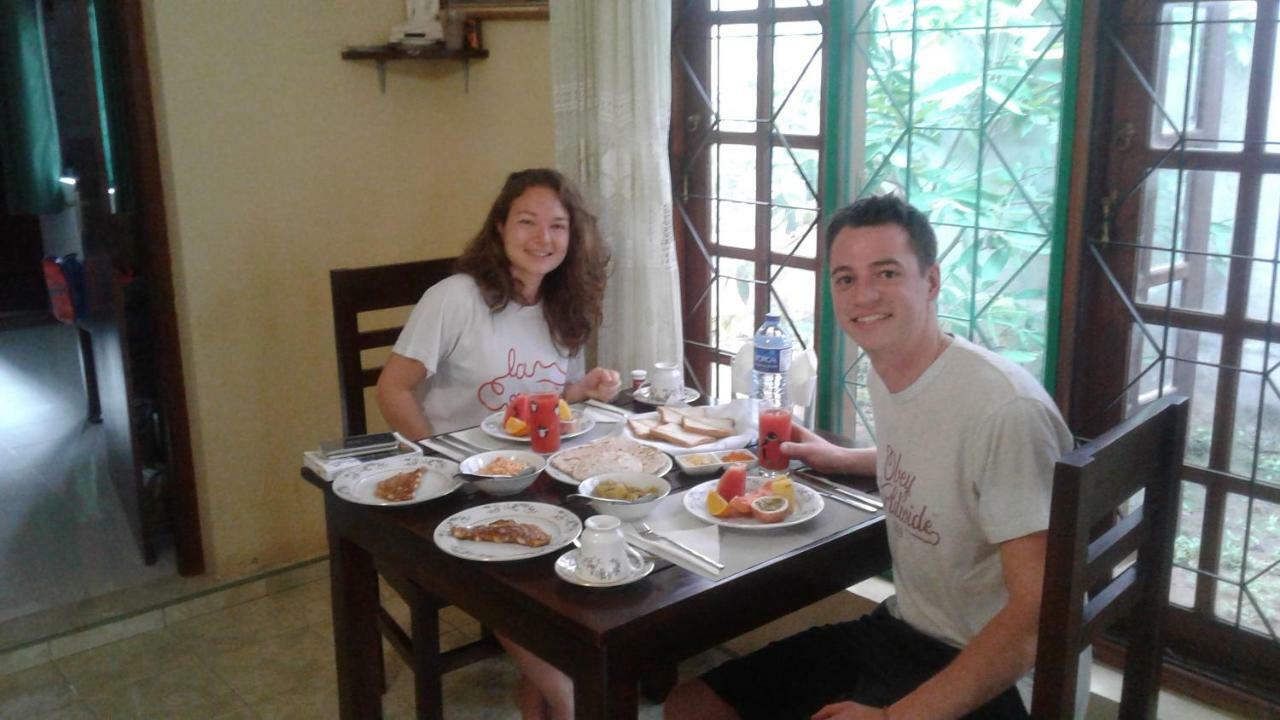 Water Front Home Stay And Resort อนุราธปุระ ภายนอก รูปภาพ